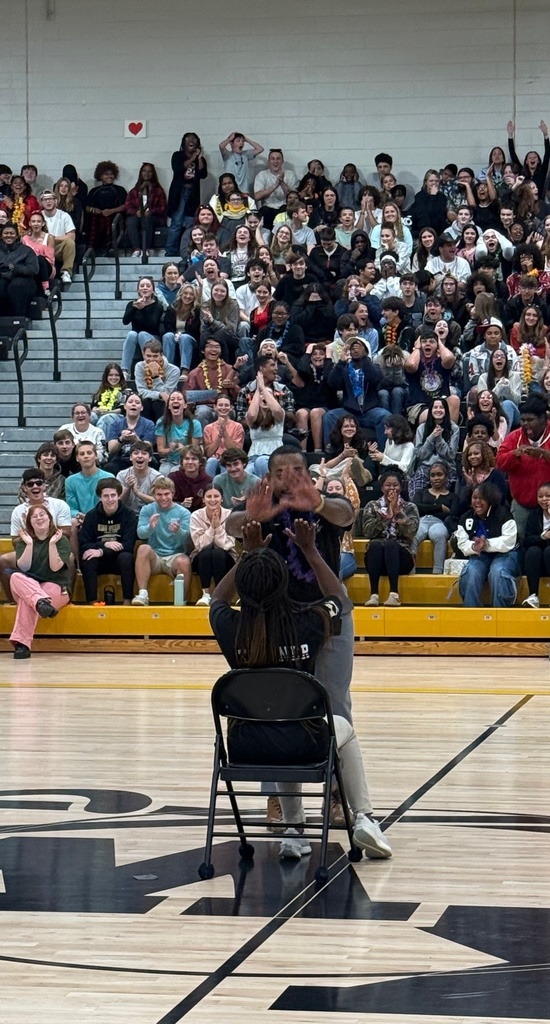 teachers Celebrating the win of musical chairs