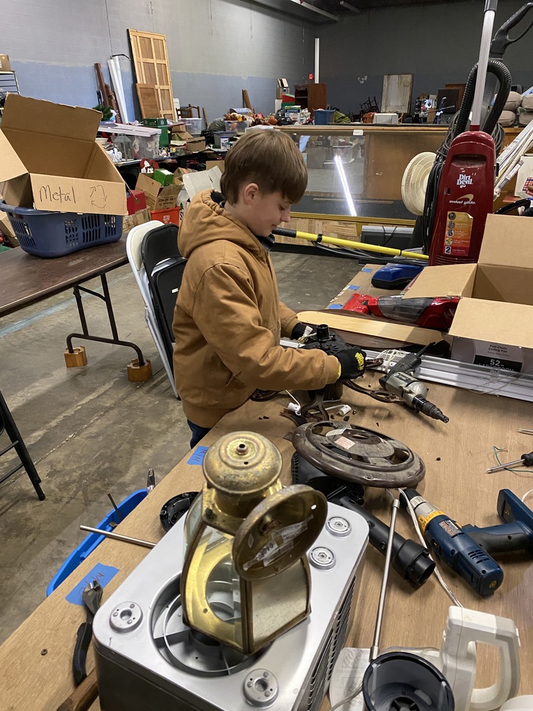 Student learning hands-on at ARC of Hanover