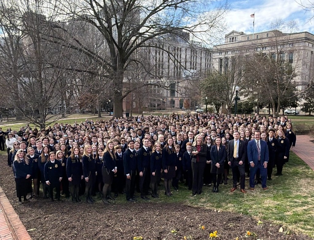 FFA students visiting Richmond