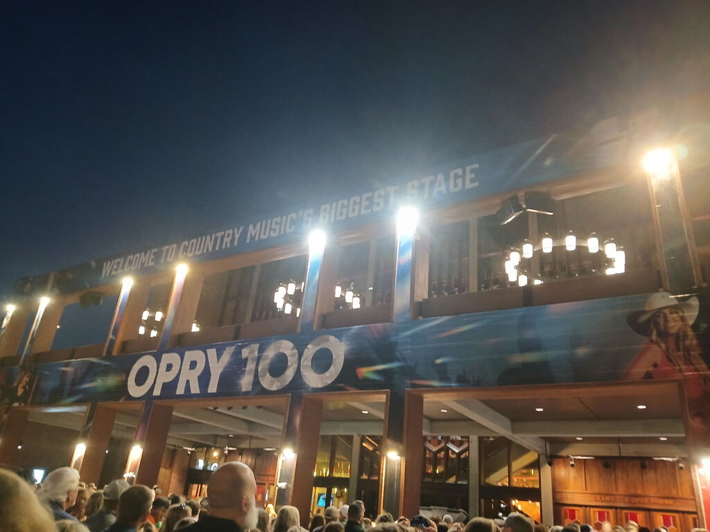 Opry 100 