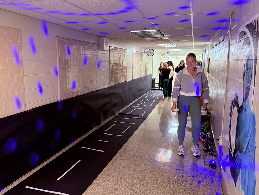 Students decorate the halls in preparation for the Homecoming 2026 Music Festival themed week of October 5-9.