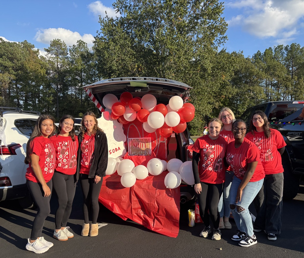 SODA students at trunk or treat