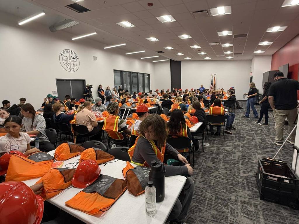 HS Manufacturing Day