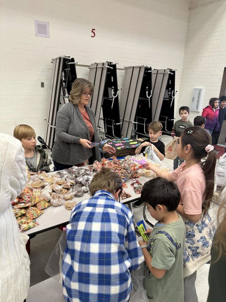 Manzanita Marketplace!