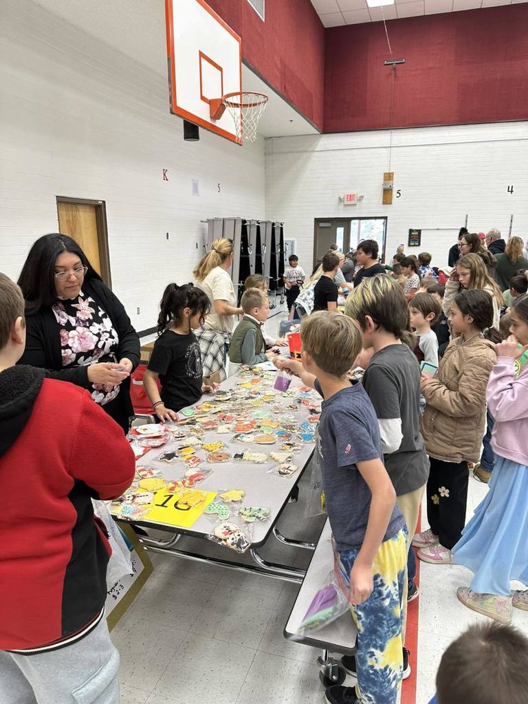 Manzanita Marketplace!