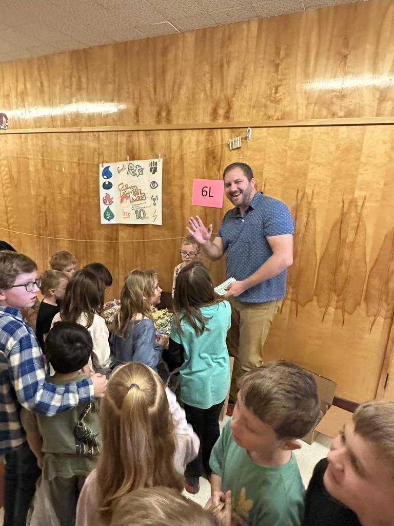 Manzanita Marketplace!