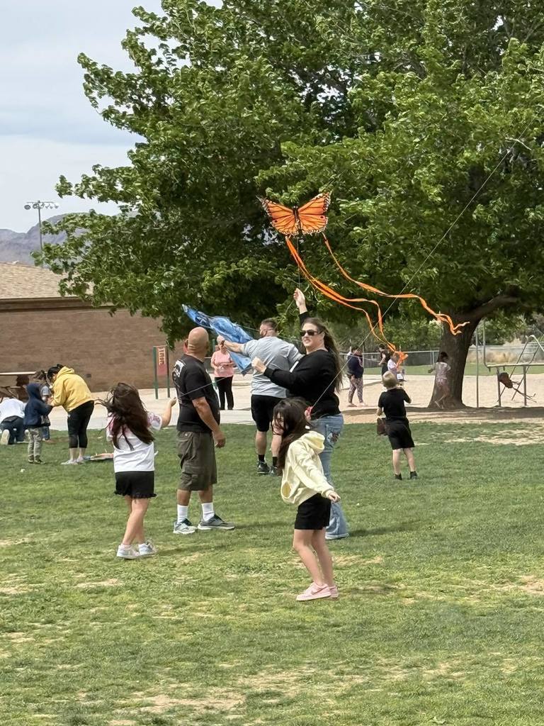 Kinder Kite Day