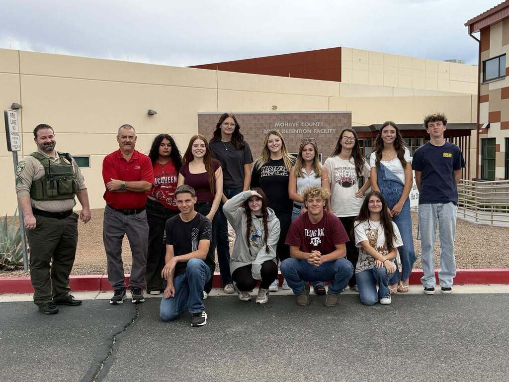 Students gathered for a group picture