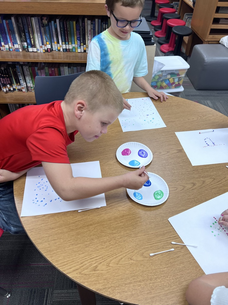 Dots, dots, dots!