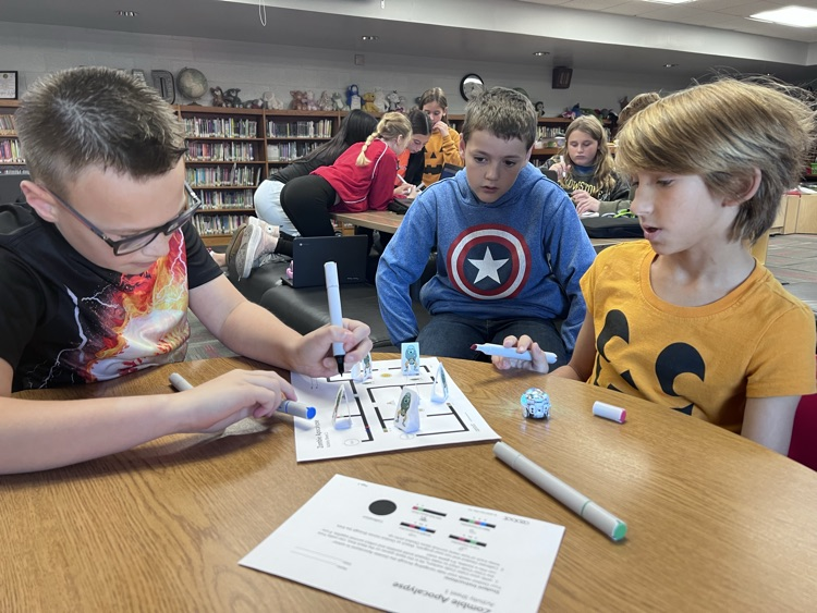 Watch out for the zombies! 🧟