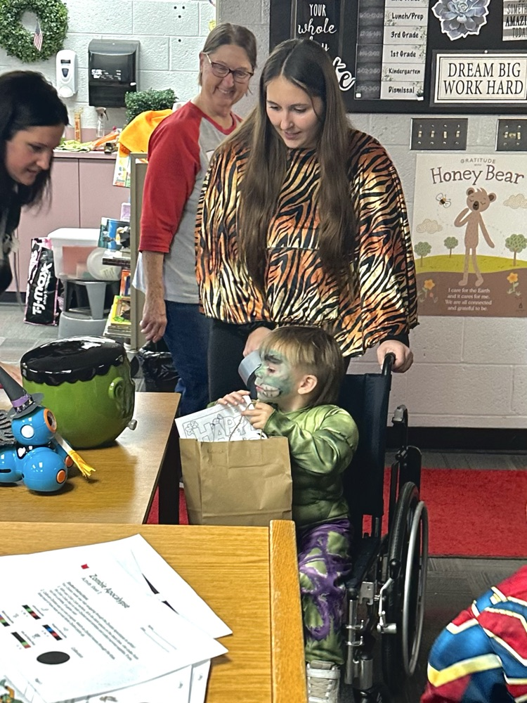 GSRP Trick-or-Treating at KES
