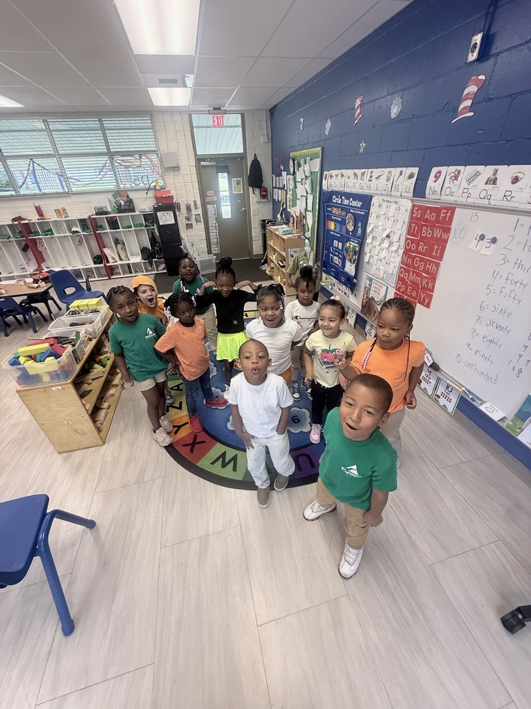 Ms. Henry and Ms. Williams Class