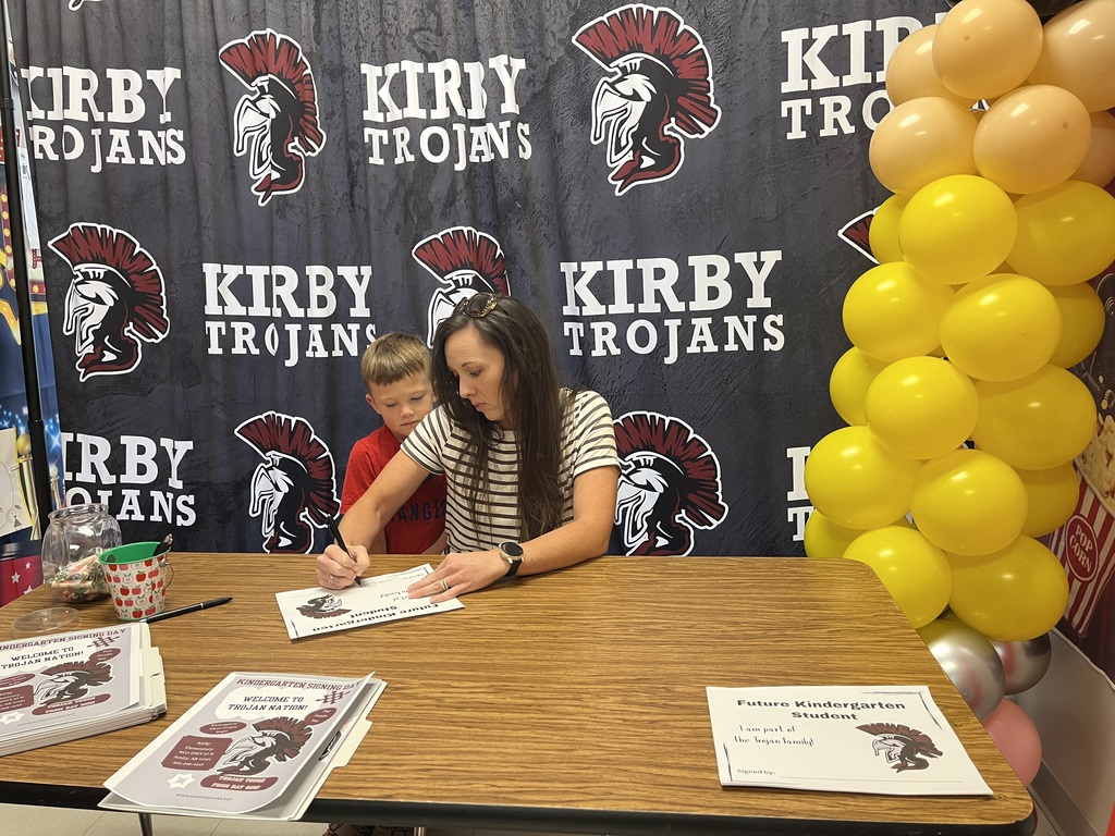 Kindergarten Singing Day for Future Trojans!