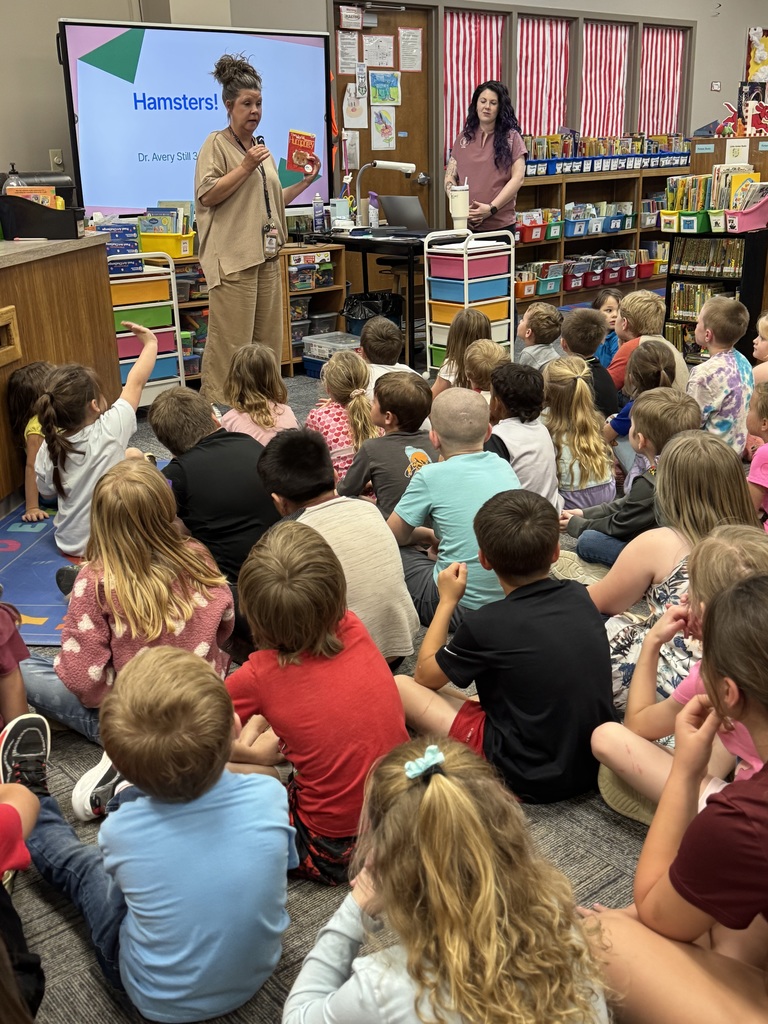 Nashville Animal Hospital00The World According to Humphrey