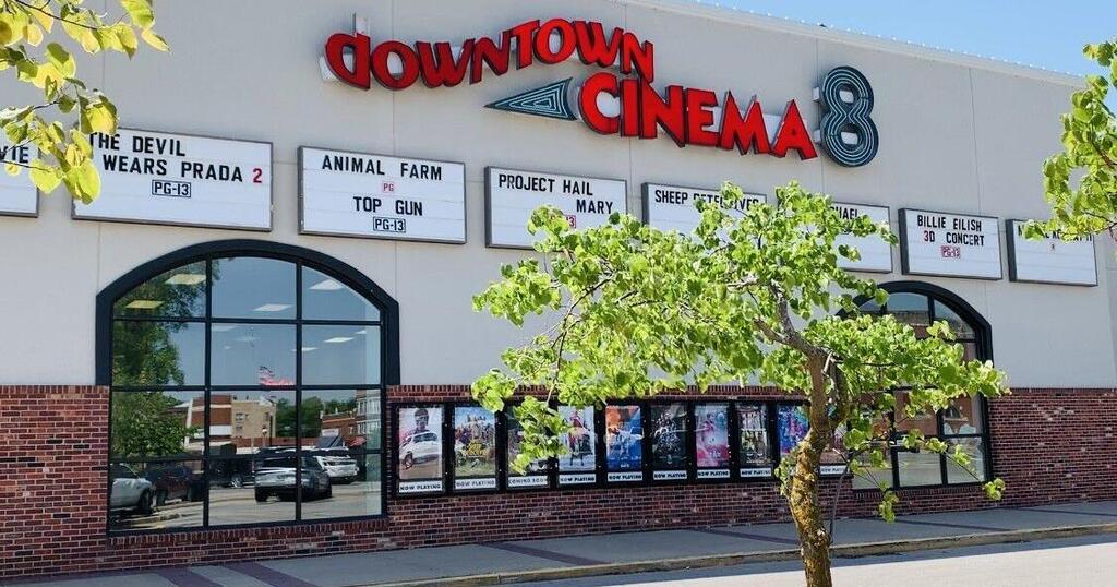 Photo of the Downtown Cinema 8 exterior