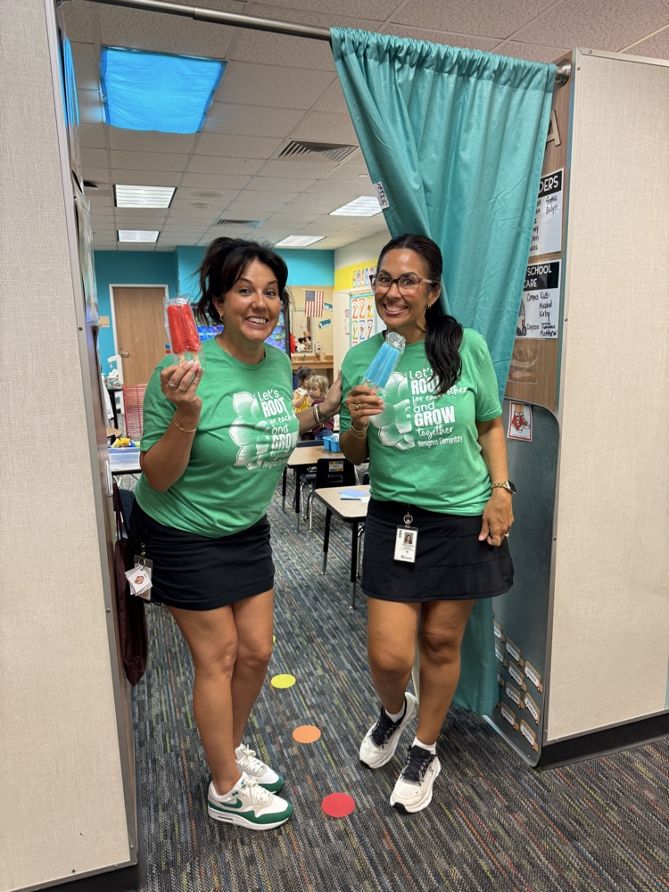 teachers with popsicles