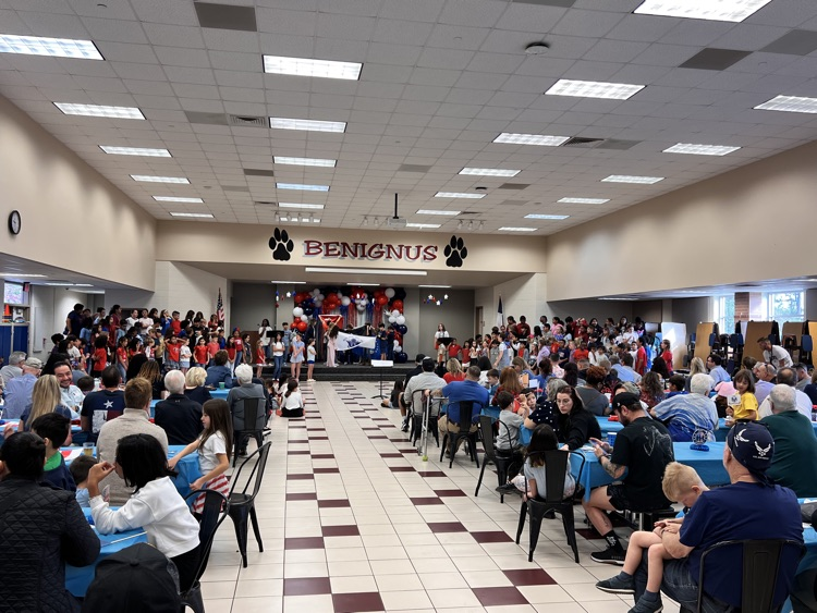 students at Veterans Day program