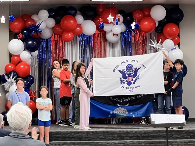 students at Veterans Day program