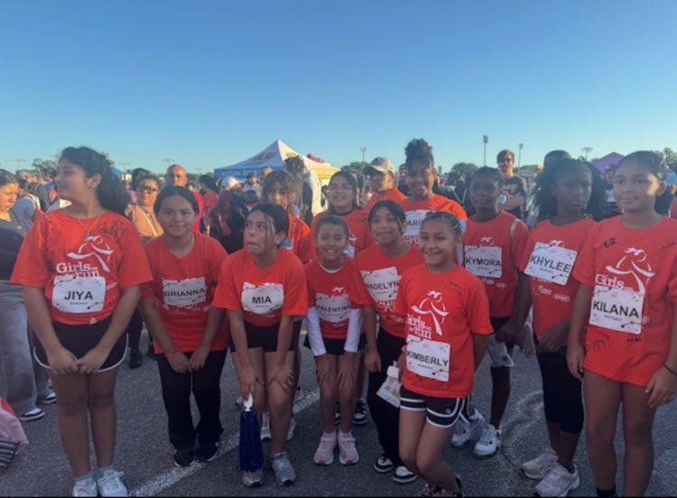 McDougle team of girls at the race