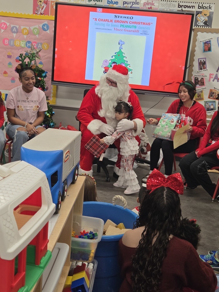 KF Santa comes to KF! (2)