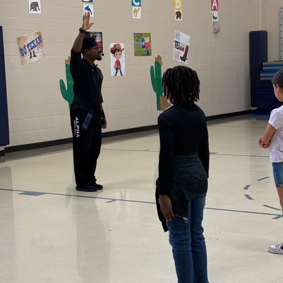 Alpha Martial Arts joined our students in PE yesterday and they had a blast! 