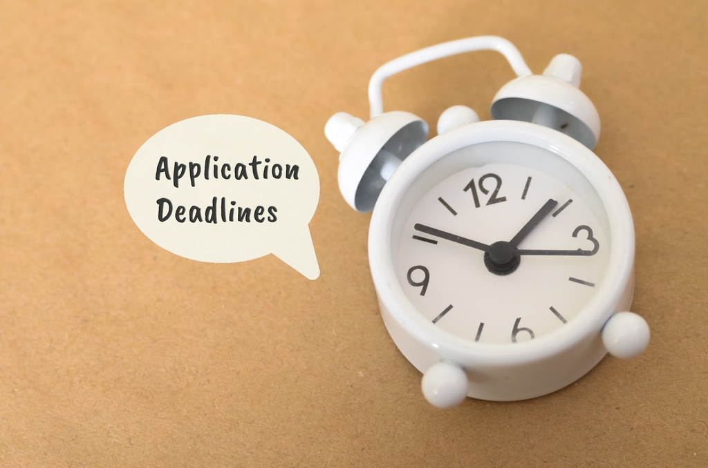 application deadlines and clock