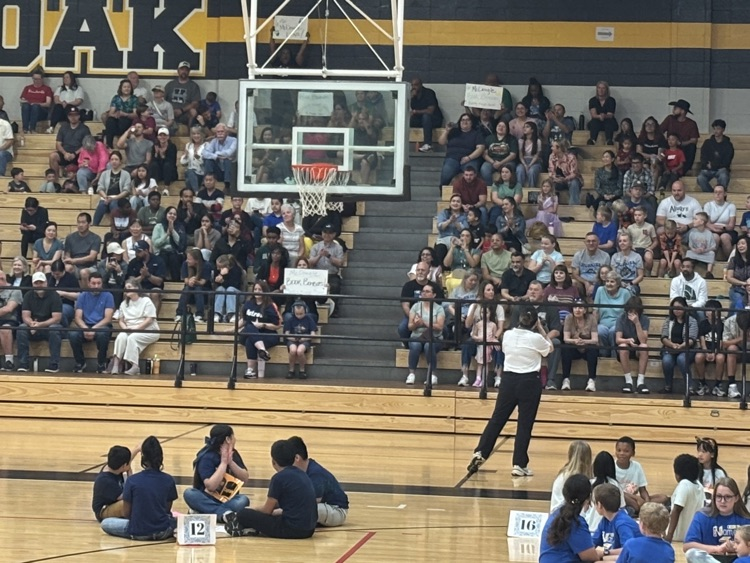 Group of people in a gymnasia.