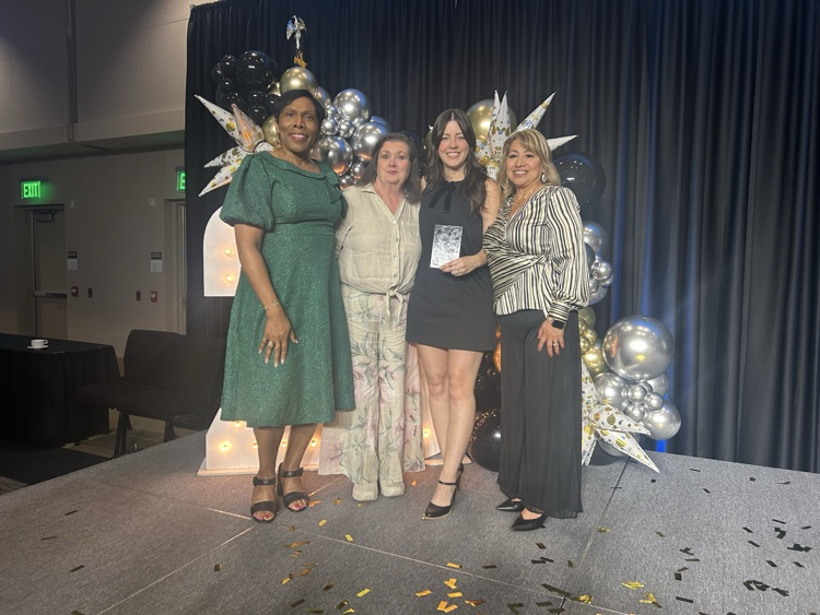 Educators at banquet 