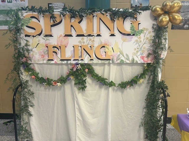 Spring Fling sign.