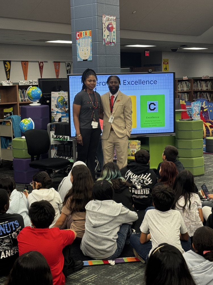 Behavior talks with students. 