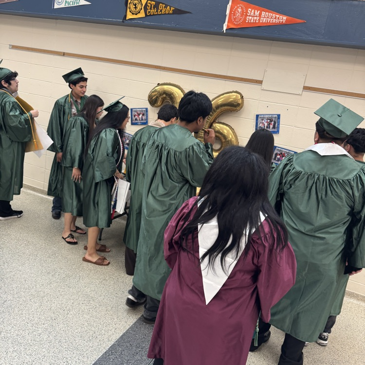 Senior Clap Out