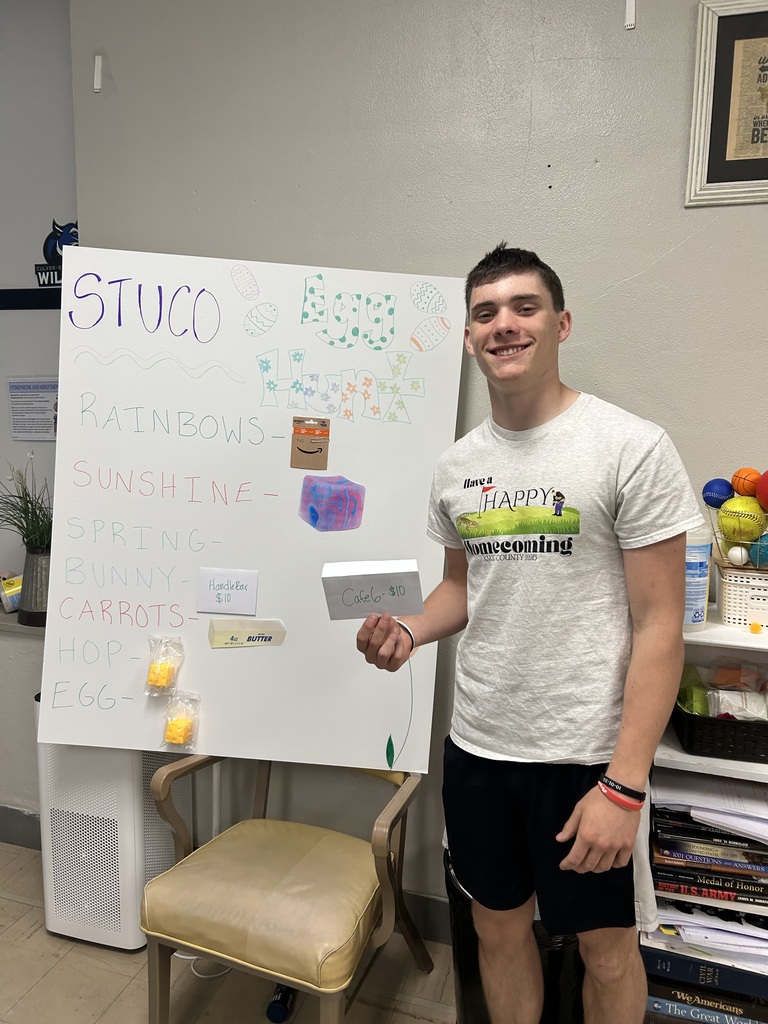 STUCO Egg Hunt is complete!   High School students searched for eggs all day. They were looking for letters to spell words to earn prizes. The game started at 9:03 am and officially ended at 3:00 pm. There were also eggs with snack/candy coupons so many prizes were won throughout the day!  Here are our big winners!   Have a wonderful Spring Break. 