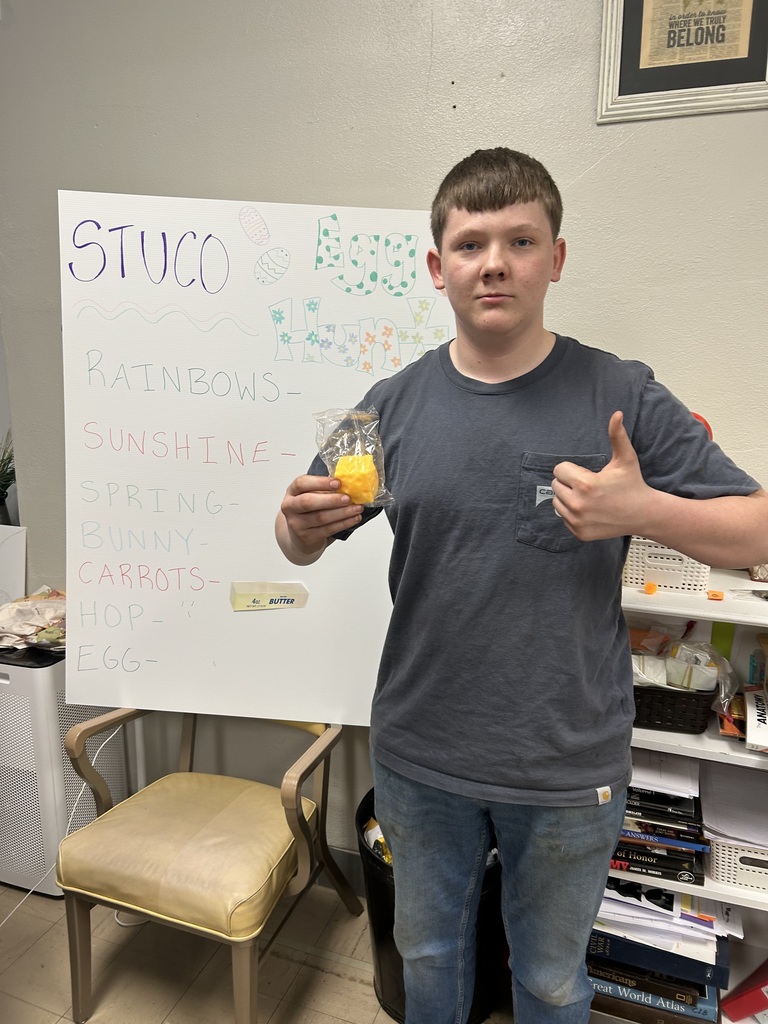 STUCO Egg Hunt is complete!   High School students searched for eggs all day. They were looking for letters to spell words to earn prizes. The game started at 9:03 am and officially ended at 3:00 pm. There were also eggs with snack/candy coupons so many prizes were won throughout the day!  Here are our big winners!   Have a wonderful Spring Break. 