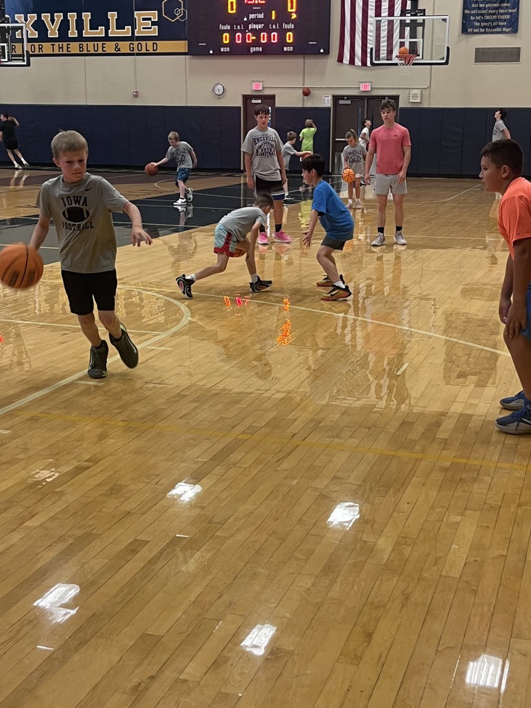 Boys Basketball