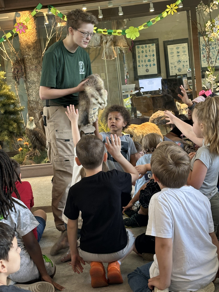 Our 1st grade students took a visit to Kirkendall Interpretive Nature Center at Jackson Morrow on Friday! Students learned about animals native to Indiana, completed activities, and took a hike through the woods. They observed different things happening in nature, and enjoyed being outside!
