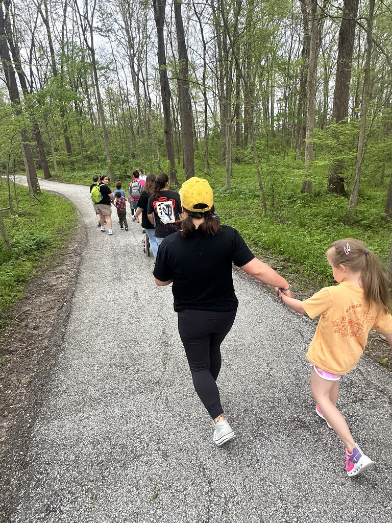 Our 1st grade students took a visit to Kirkendall Interpretive Nature Center at Jackson Morrow on Friday! Students learned about animals native to Indiana, completed activities, and took a hike through the woods. They observed different things happening in nature, and enjoyed being outside!