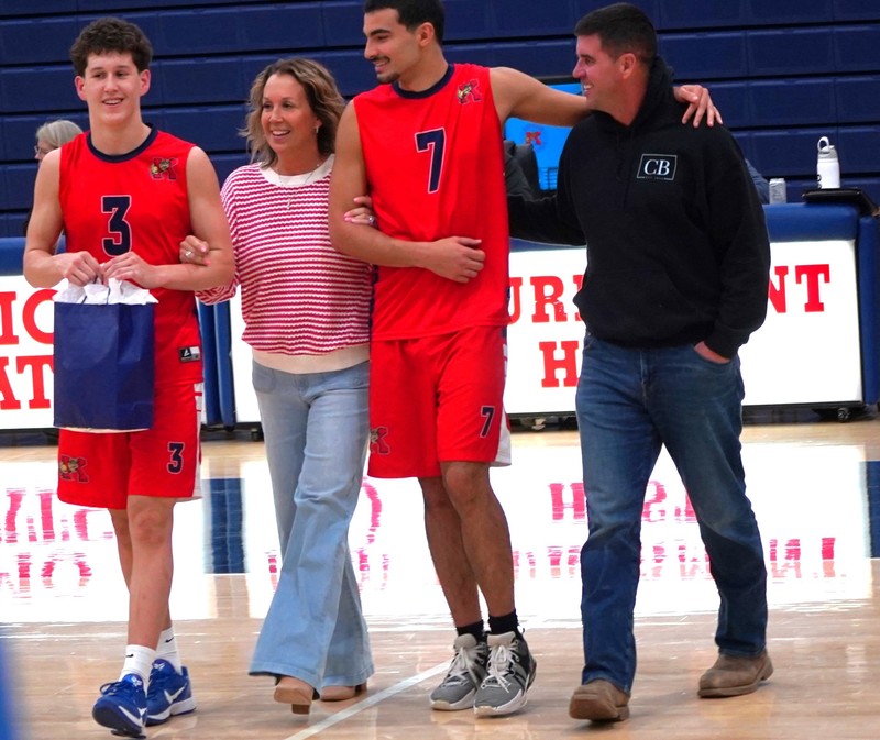 boys volleyball