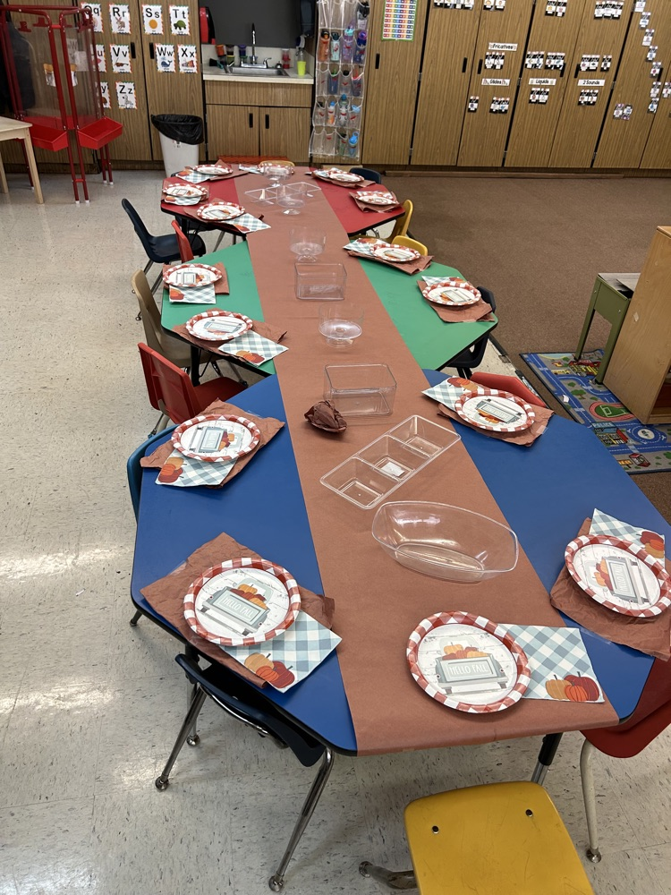 Pre-K Thanksgiving Feast