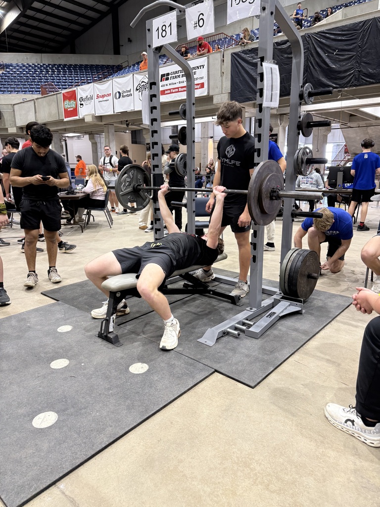 HS 8 Man Powerlifting Meet