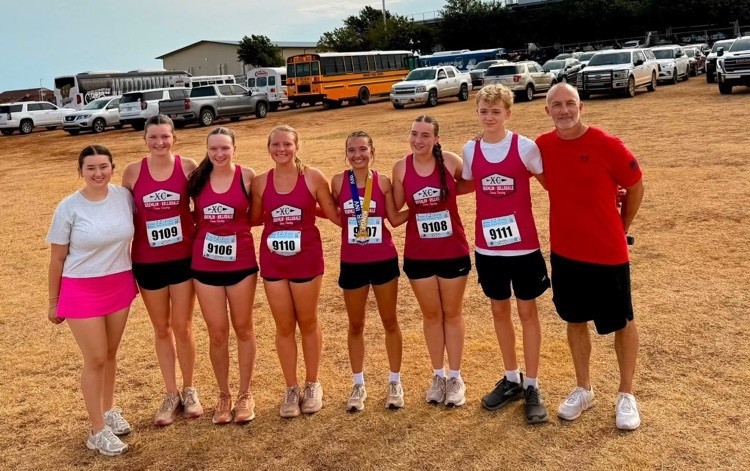 Congratulations to the XC girls on 7th place and Addison Ritter’s runner-up finish at a tough Kingfisher XC meet. Also congrats to Levi Easterly on his first high school XC meet