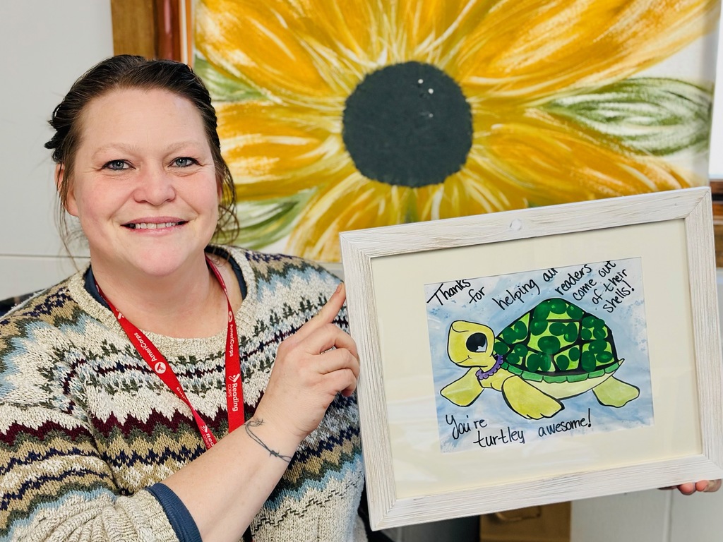 Heidi with turtle picture.