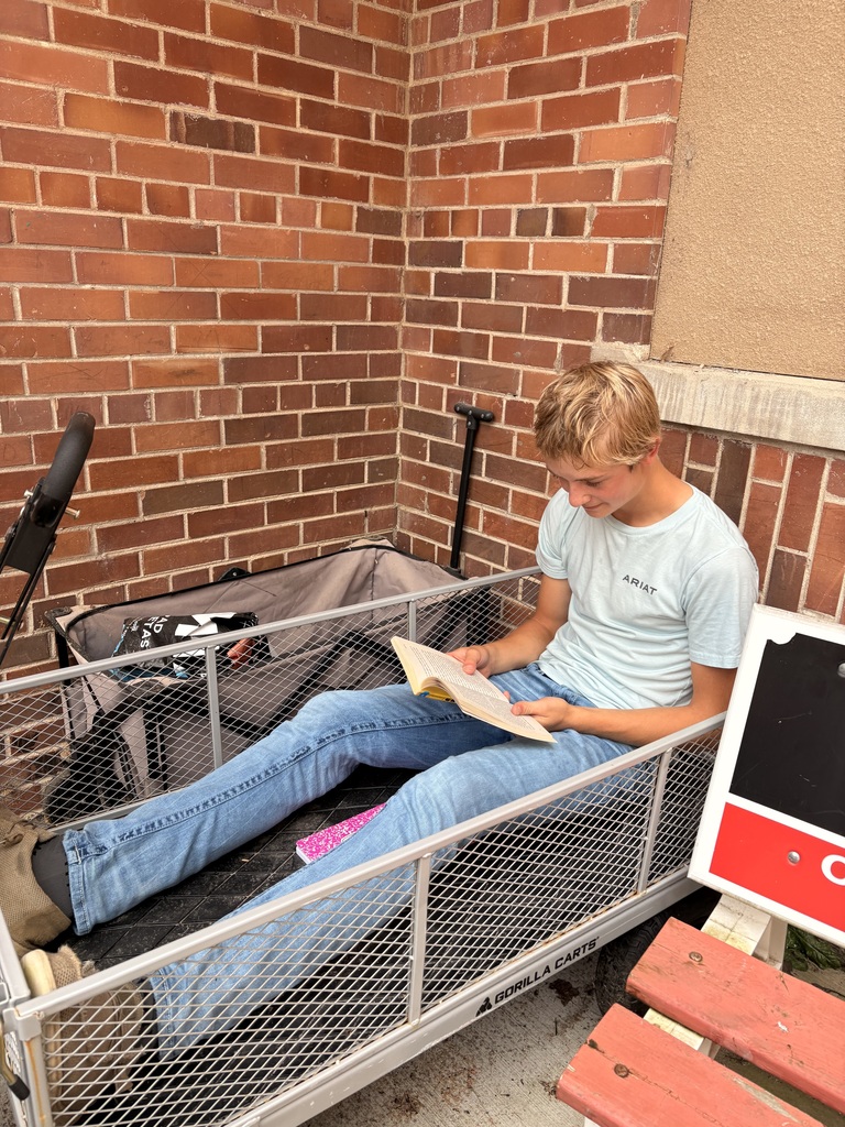 reading outside 