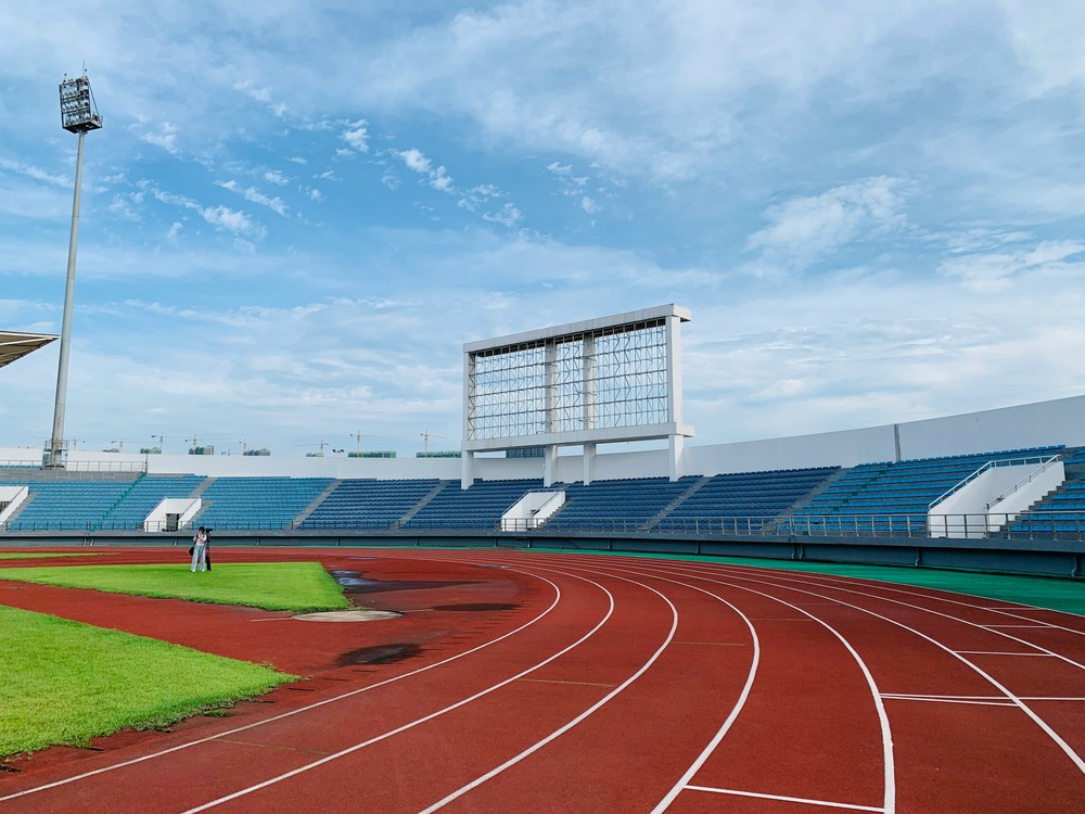Picture of an outdoor track