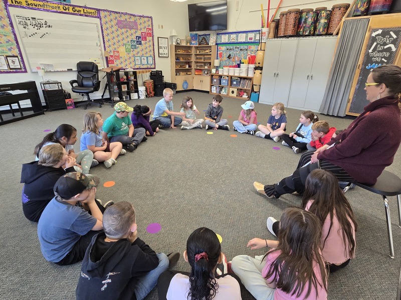 Greenwood students participating in Artist in Residence