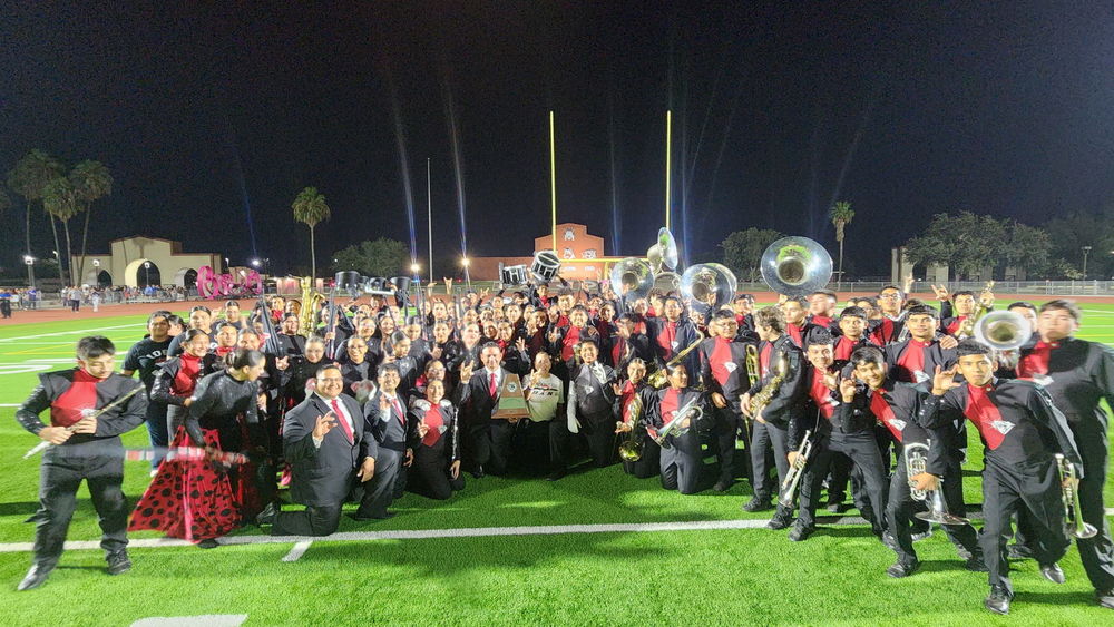 PHS Lobo Band Earns Division 1 in Pigskin!