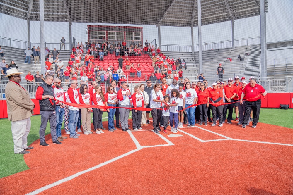 Coach Rod Ribbon Cutting