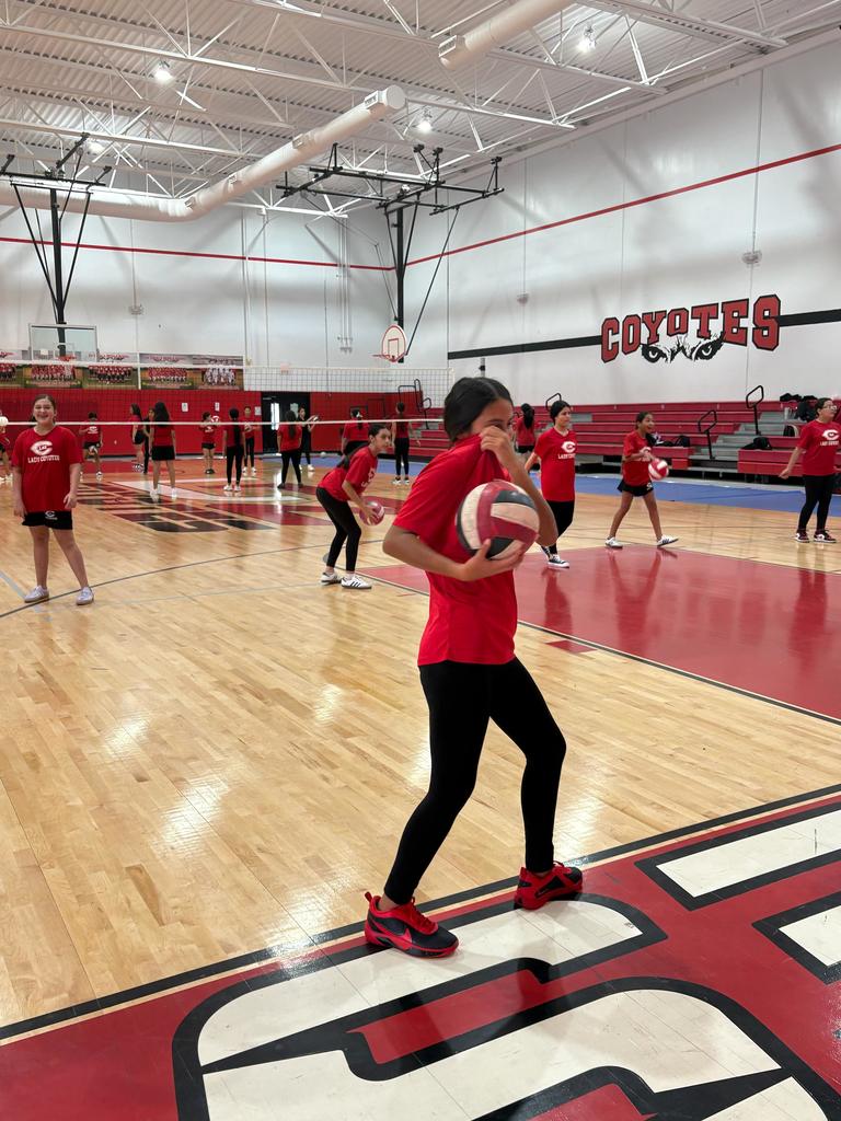 Lady Coyotes 
