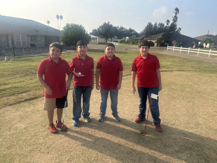 kids playing golf