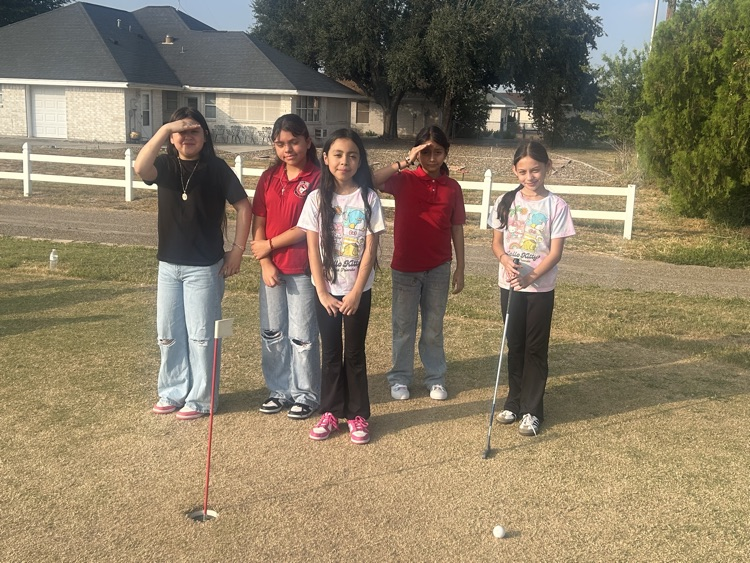 kids playing golf