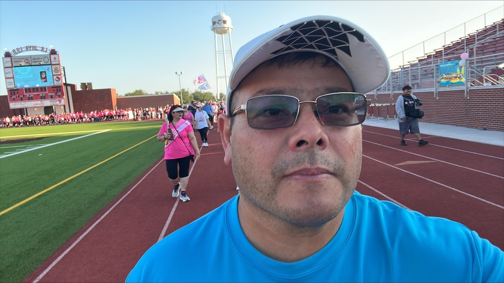 La Joya ISD Cancer Awareness Walk